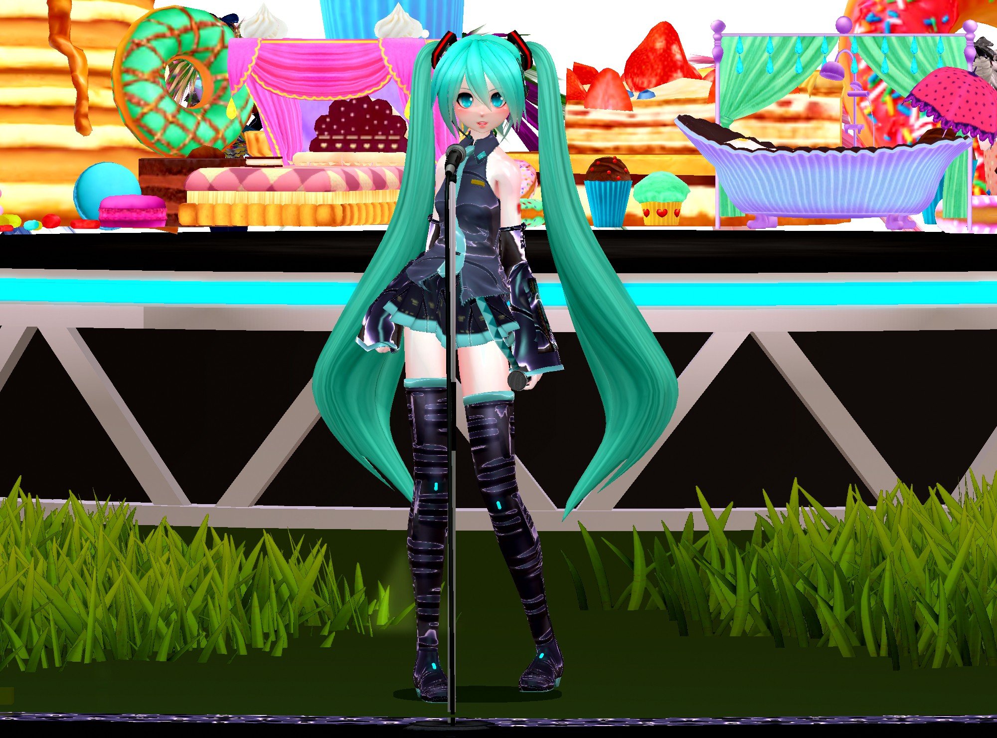 mikuprofiletall2.jpg